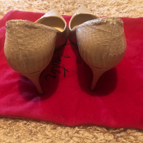 Comfy beautiful heels - Picture 4 of 8